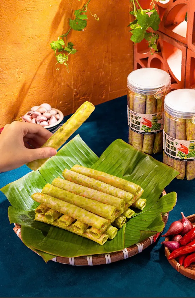 bánh tráng ống cuộn tôm giòn wasabi 3.webp