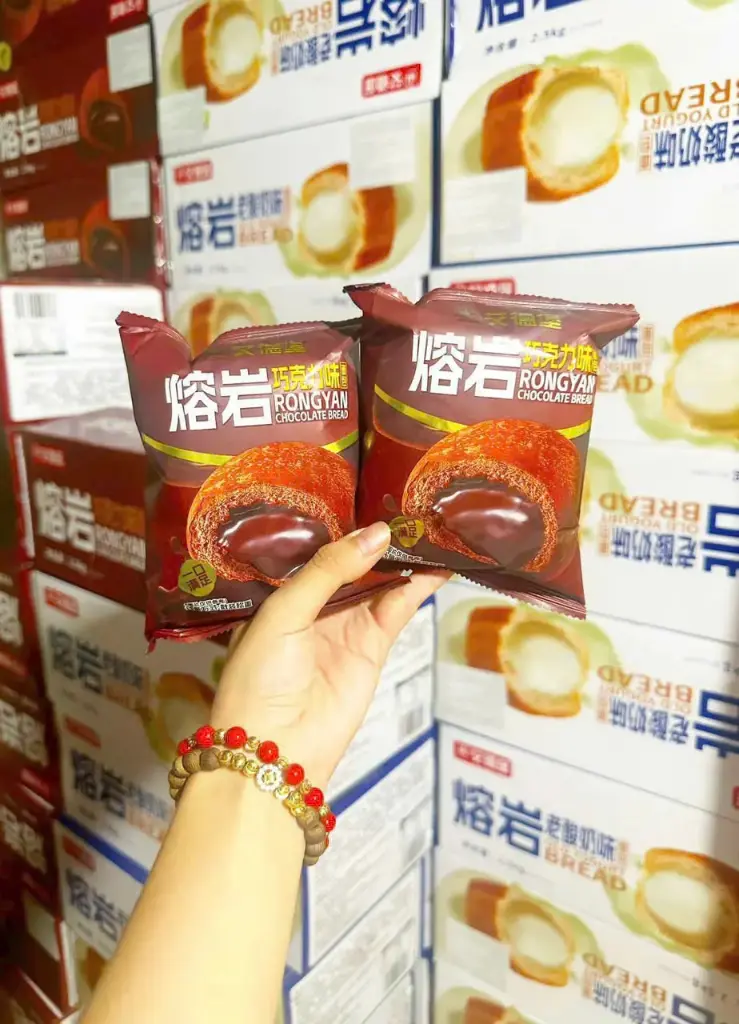 Bánh Mì Nhân Kem Chảy Vị Socola 2.5Kg /Chocolate Bread