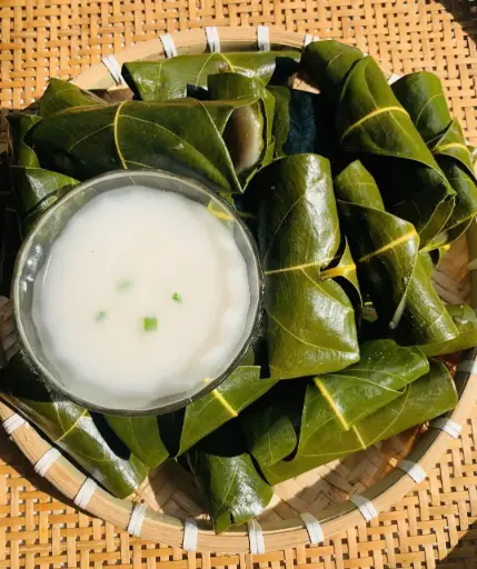 [BLM-500] Bánh Lá Mơ 500G /Mo leaves Steam Cake